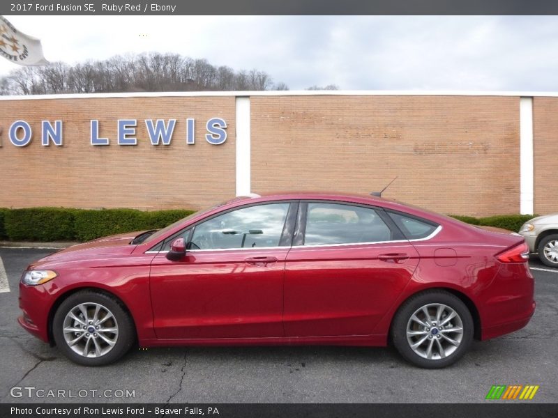 Ruby Red / Ebony 2017 Ford Fusion SE