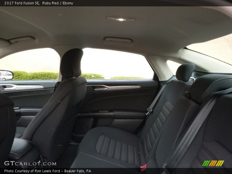 Ruby Red / Ebony 2017 Ford Fusion SE