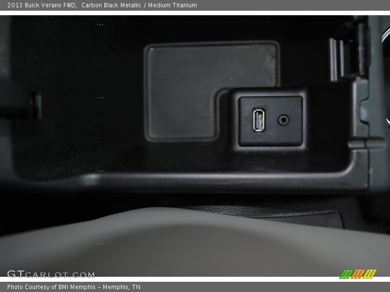 Carbon Black Metallic / Medium Titanium 2013 Buick Verano FWD