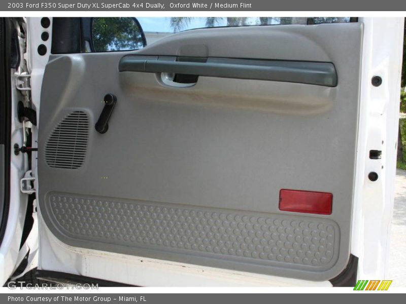 Oxford White / Medium Flint 2003 Ford F350 Super Duty XL SuperCab 4x4 Dually