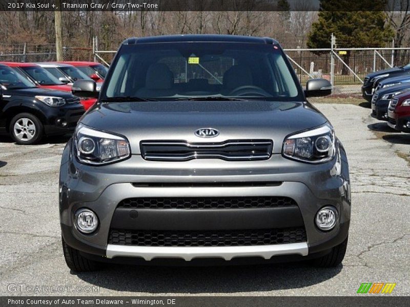 Titanium Gray / Gray Two-Tone 2017 Kia Soul +