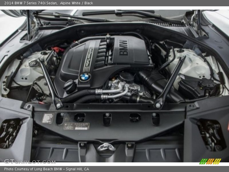 Alpine White / Black 2014 BMW 7 Series 740i Sedan