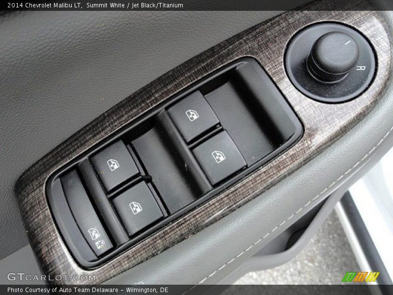 Summit White / Jet Black/Titanium 2014 Chevrolet Malibu LT