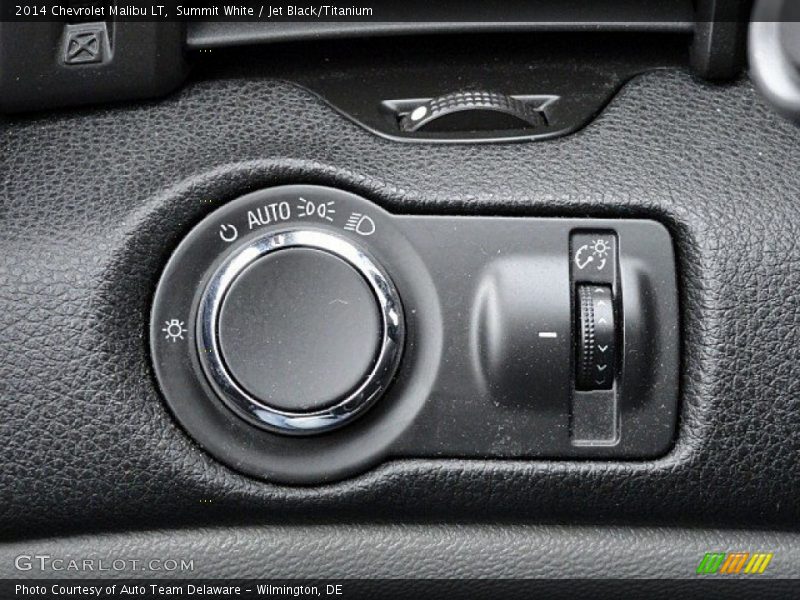 Summit White / Jet Black/Titanium 2014 Chevrolet Malibu LT
