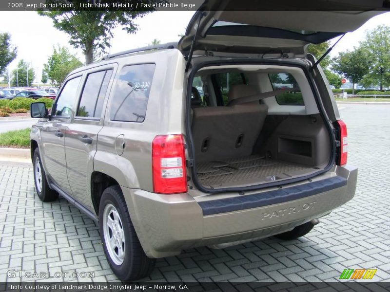 Light Khaki Metallic / Pastel Pebble Beige 2008 Jeep Patriot Sport
