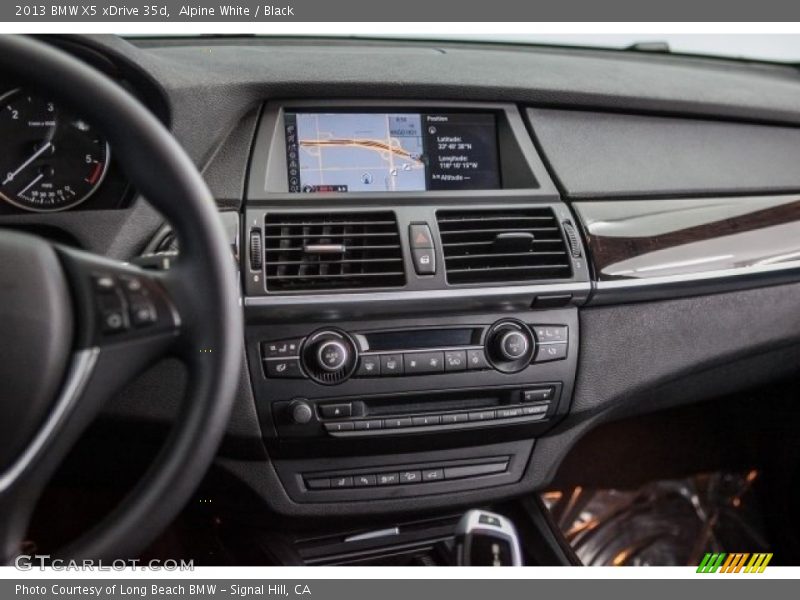 Alpine White / Black 2013 BMW X5 xDrive 35d