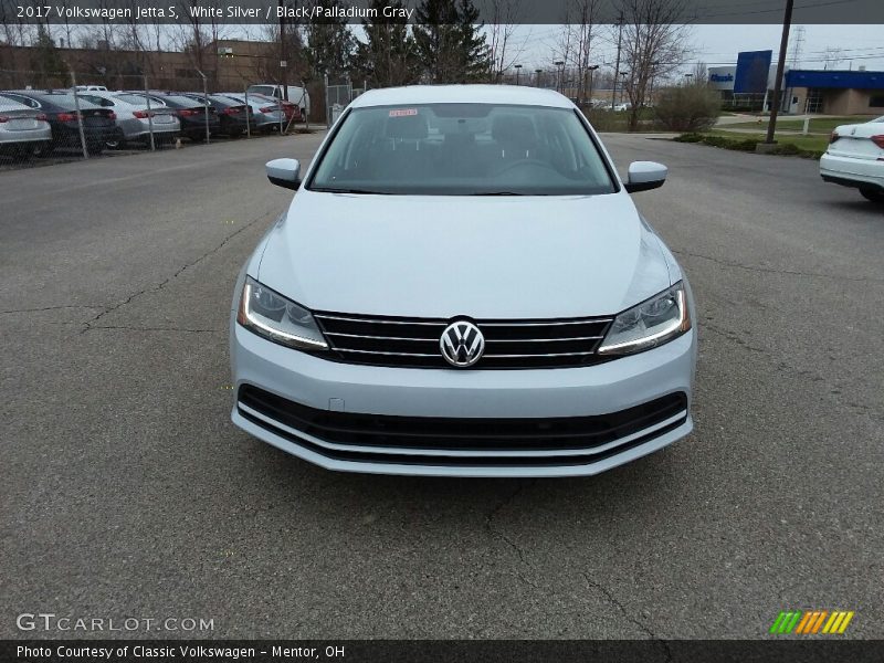 White Silver / Black/Palladium Gray 2017 Volkswagen Jetta S