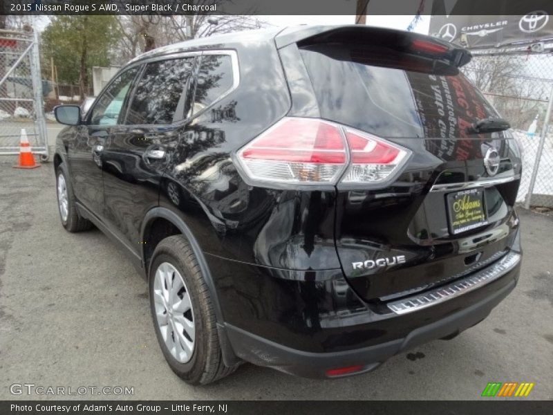 Super Black / Charcoal 2015 Nissan Rogue S AWD