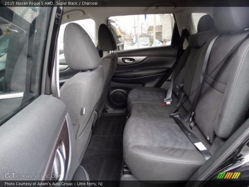 Super Black / Charcoal 2015 Nissan Rogue S AWD