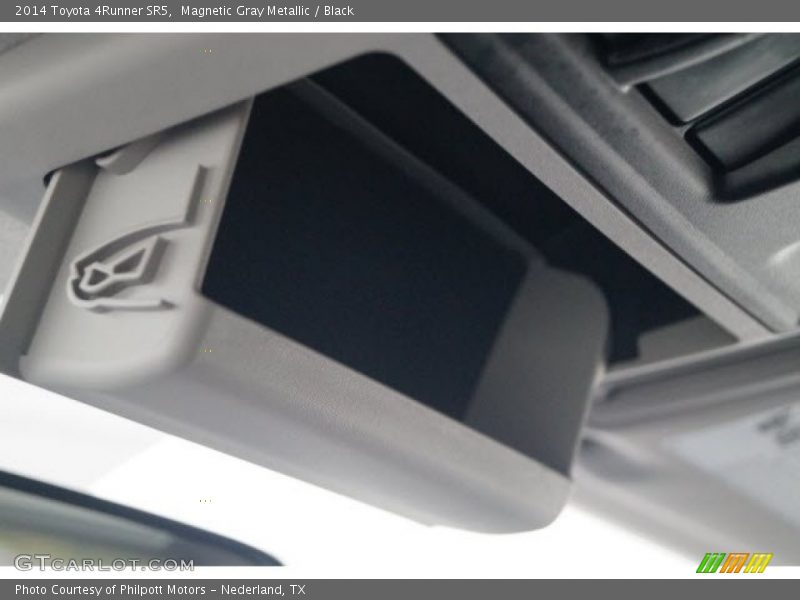Magnetic Gray Metallic / Black 2014 Toyota 4Runner SR5