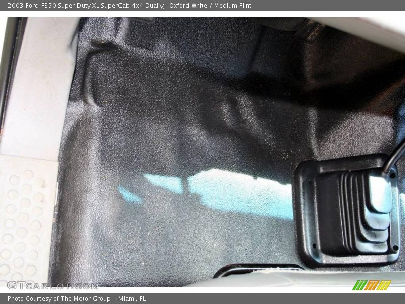 Oxford White / Medium Flint 2003 Ford F350 Super Duty XL SuperCab 4x4 Dually