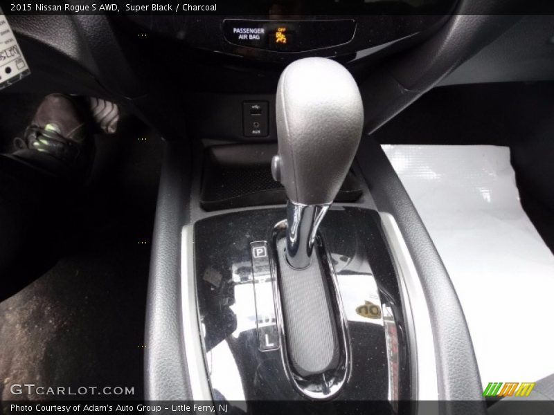 Super Black / Charcoal 2015 Nissan Rogue S AWD