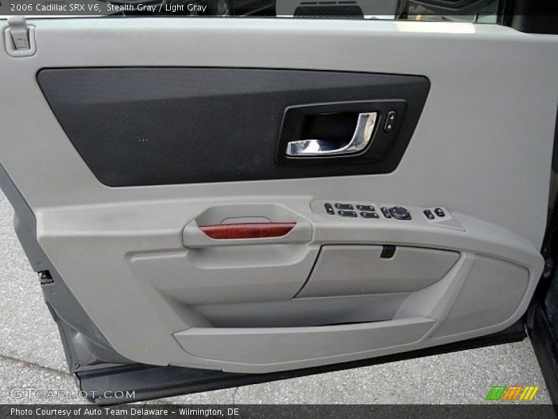 Stealth Gray / Light Gray 2006 Cadillac SRX V6