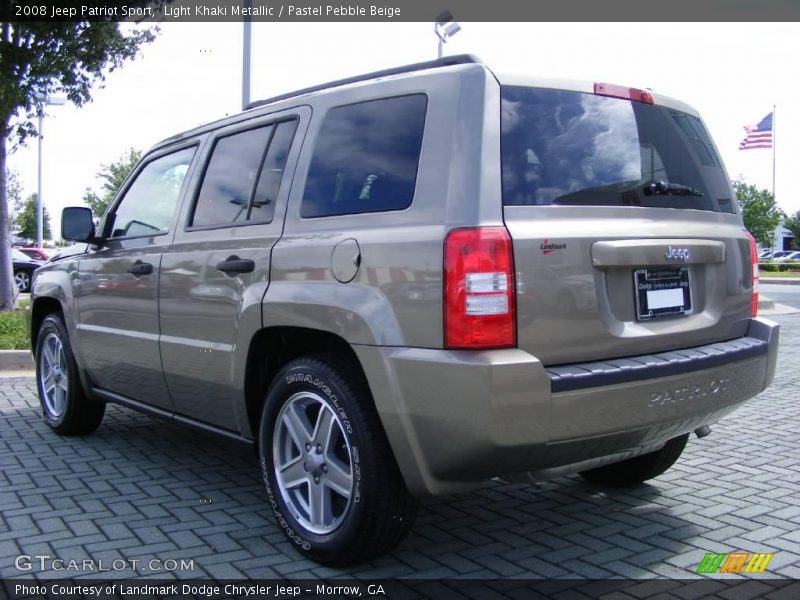 Light Khaki Metallic / Pastel Pebble Beige 2008 Jeep Patriot Sport