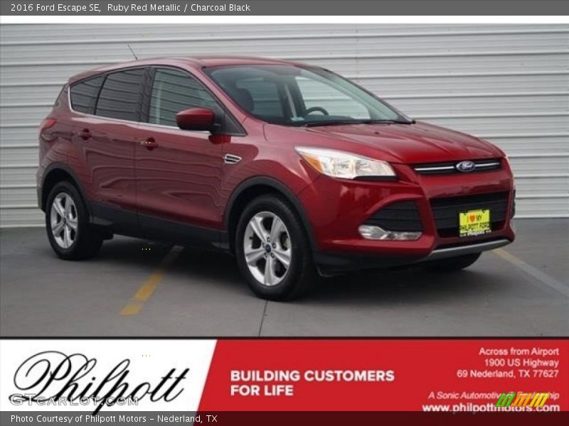 Ruby Red Metallic / Charcoal Black 2016 Ford Escape SE