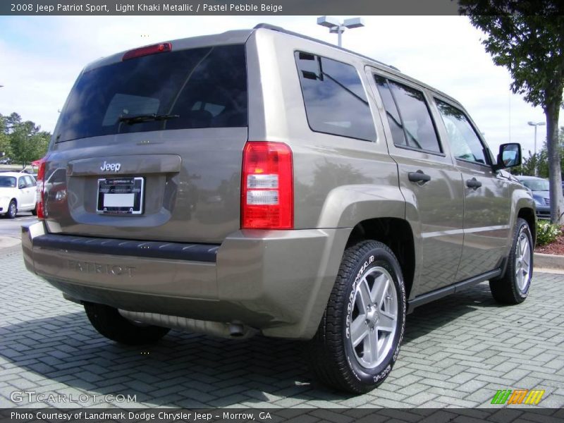 Light Khaki Metallic / Pastel Pebble Beige 2008 Jeep Patriot Sport
