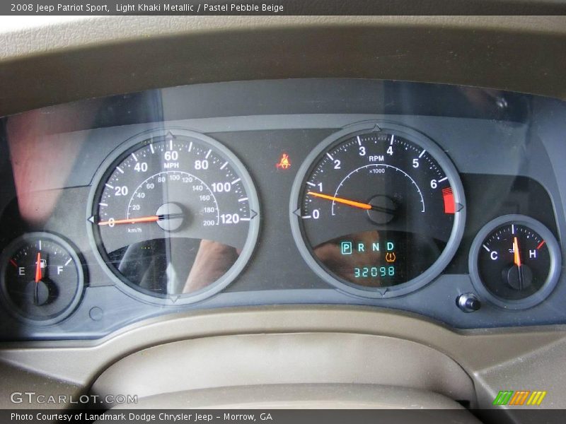 Light Khaki Metallic / Pastel Pebble Beige 2008 Jeep Patriot Sport