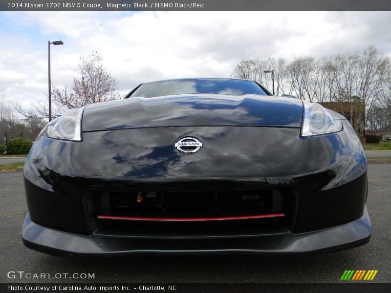 Magnetic Black / NISMO Black/Red 2014 Nissan 370Z NISMO Coupe
