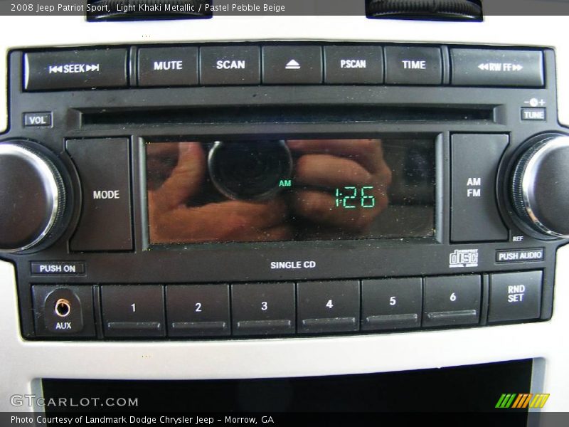 Light Khaki Metallic / Pastel Pebble Beige 2008 Jeep Patriot Sport