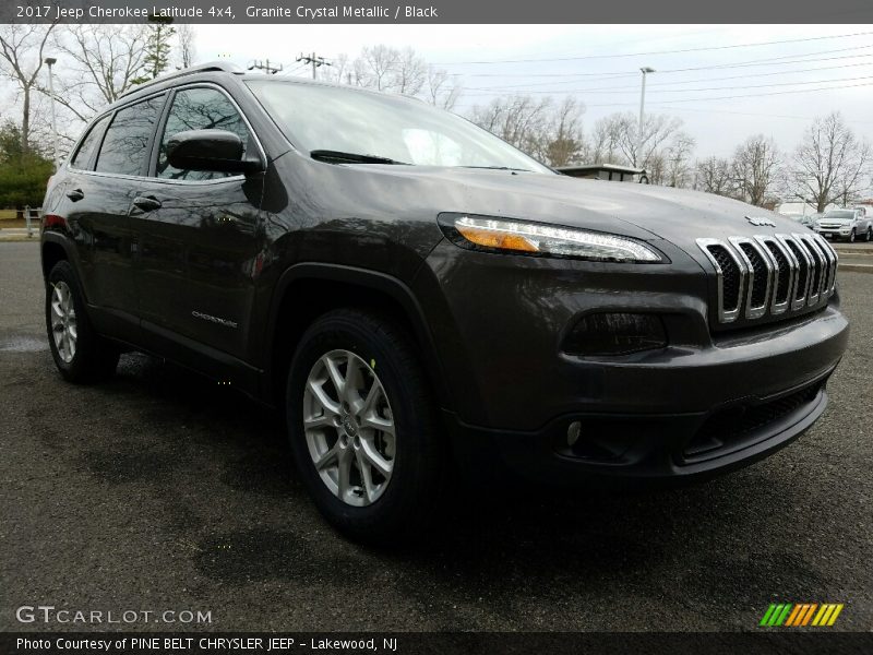 Granite Crystal Metallic / Black 2017 Jeep Cherokee Latitude 4x4