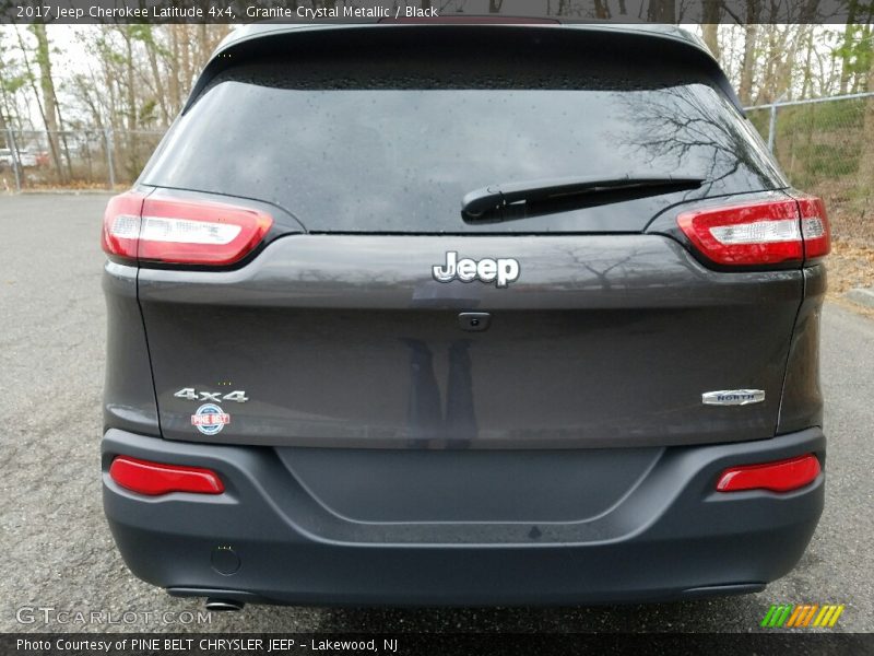 Granite Crystal Metallic / Black 2017 Jeep Cherokee Latitude 4x4