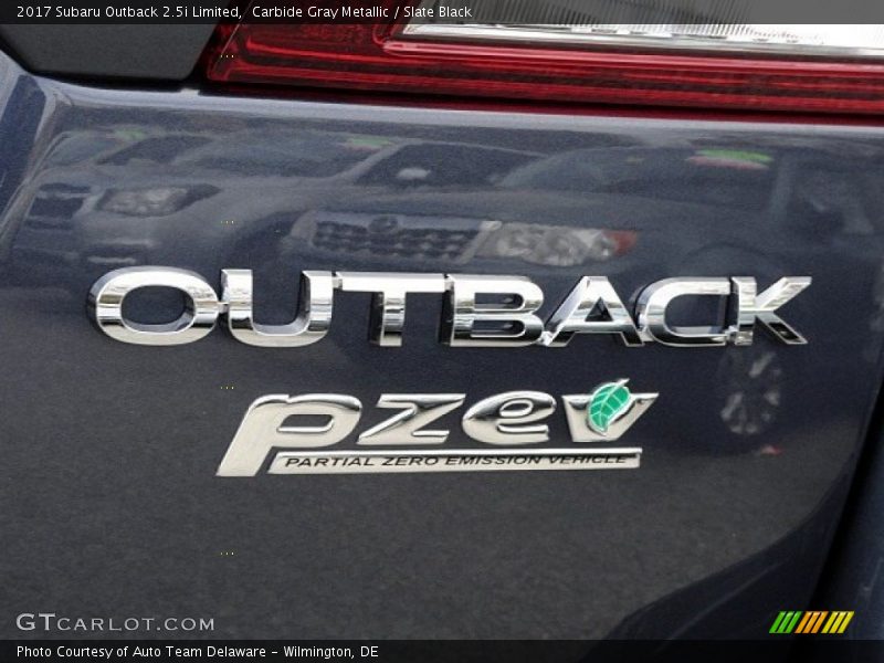 Carbide Gray Metallic / Slate Black 2017 Subaru Outback 2.5i Limited