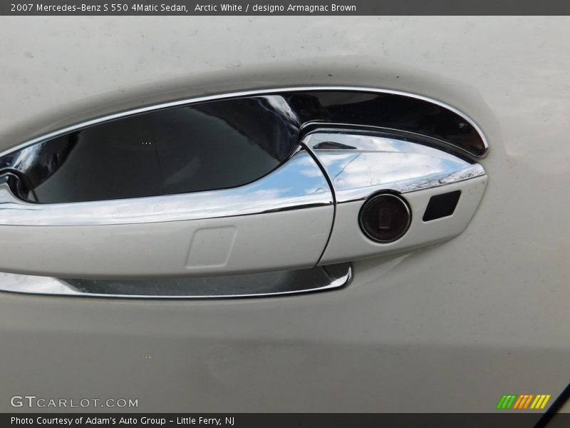 Arctic White / designo Armagnac Brown 2007 Mercedes-Benz S 550 4Matic Sedan