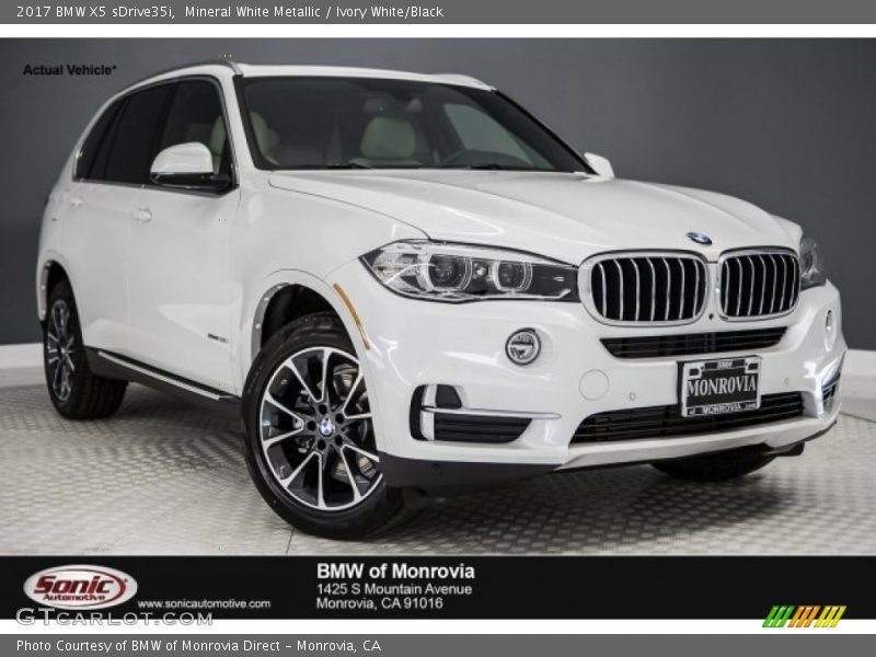 Mineral White Metallic / Ivory White/Black 2017 BMW X5 sDrive35i
