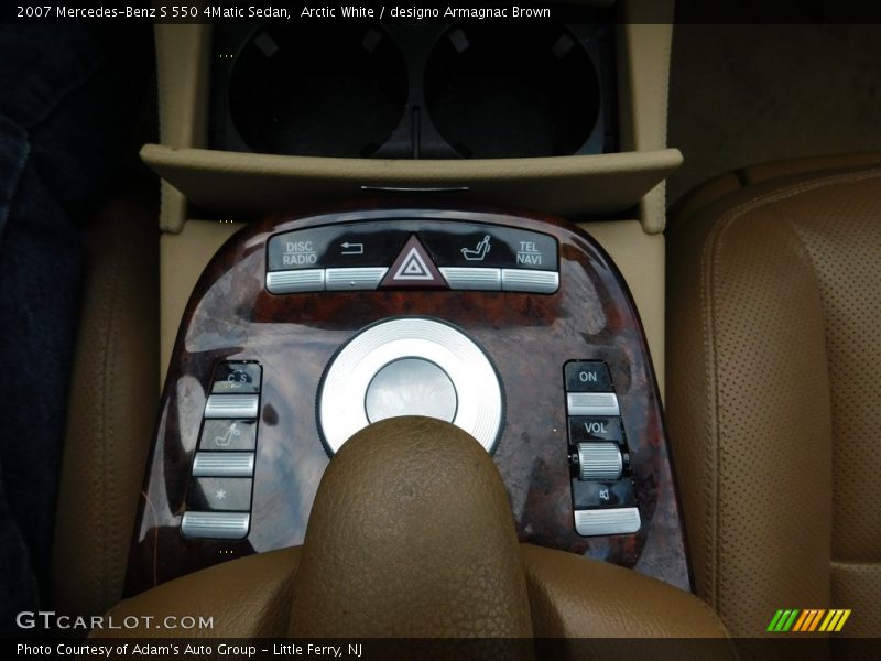 Arctic White / designo Armagnac Brown 2007 Mercedes-Benz S 550 4Matic Sedan