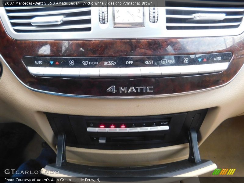 Arctic White / designo Armagnac Brown 2007 Mercedes-Benz S 550 4Matic Sedan