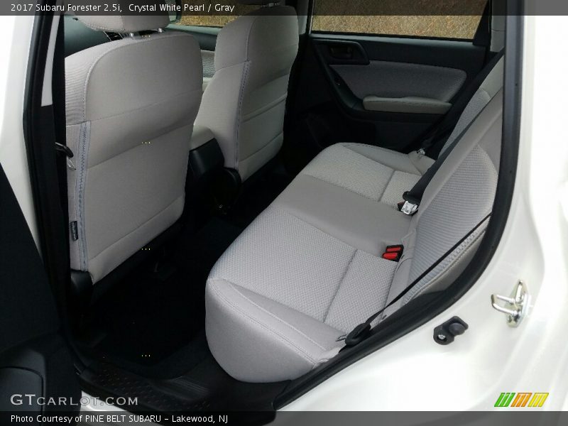 Crystal White Pearl / Gray 2017 Subaru Forester 2.5i