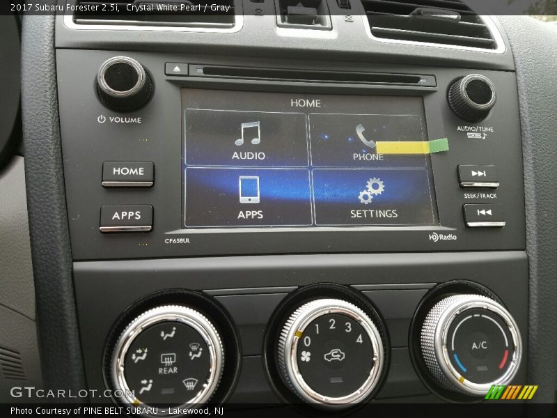Crystal White Pearl / Gray 2017 Subaru Forester 2.5i