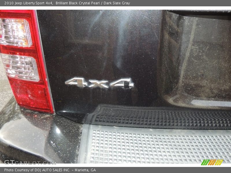Brilliant Black Crystal Pearl / Dark Slate Gray 2010 Jeep Liberty Sport 4x4