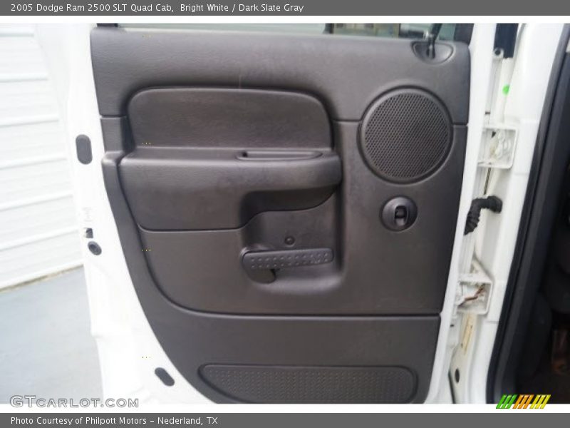 Bright White / Dark Slate Gray 2005 Dodge Ram 2500 SLT Quad Cab