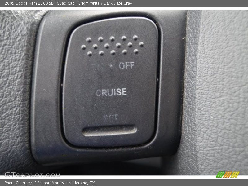Bright White / Dark Slate Gray 2005 Dodge Ram 2500 SLT Quad Cab