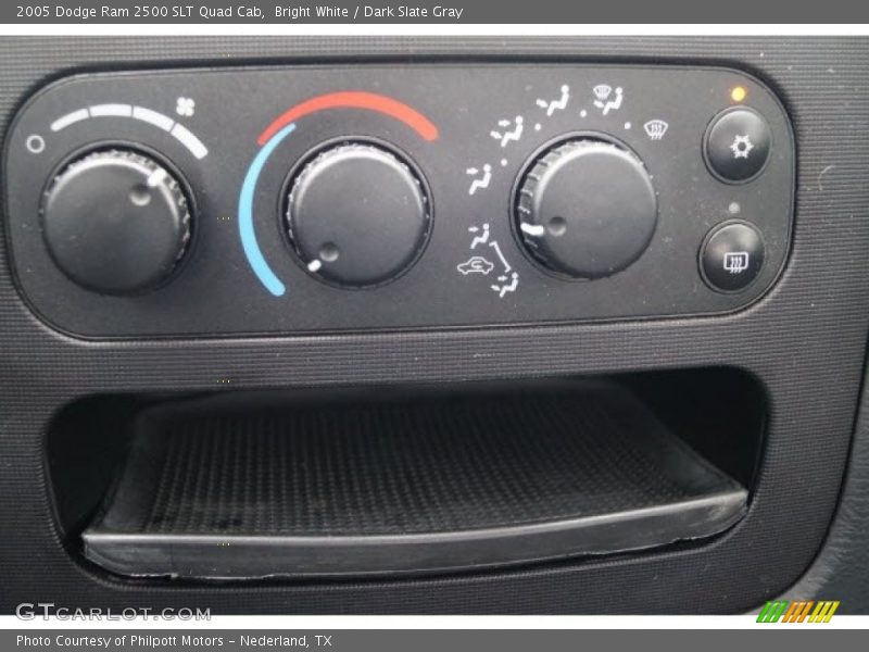 Bright White / Dark Slate Gray 2005 Dodge Ram 2500 SLT Quad Cab