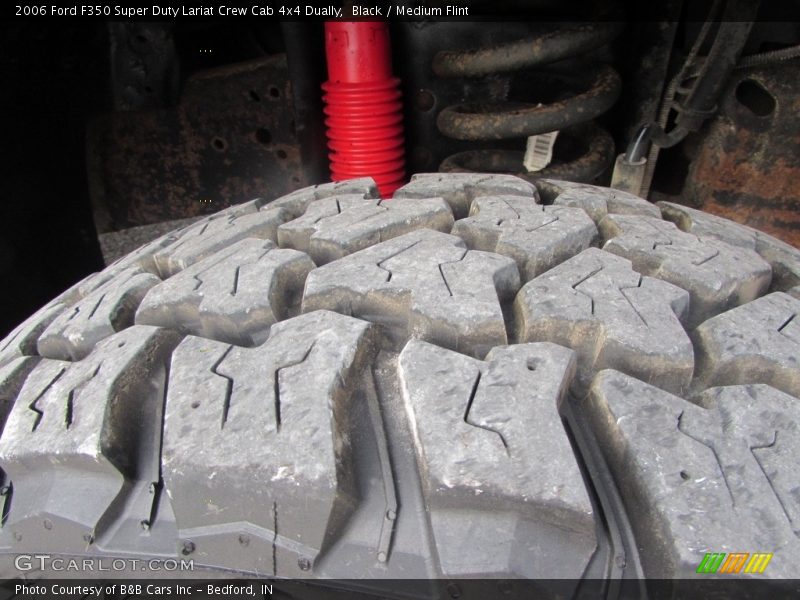 Black / Medium Flint 2006 Ford F350 Super Duty Lariat Crew Cab 4x4 Dually
