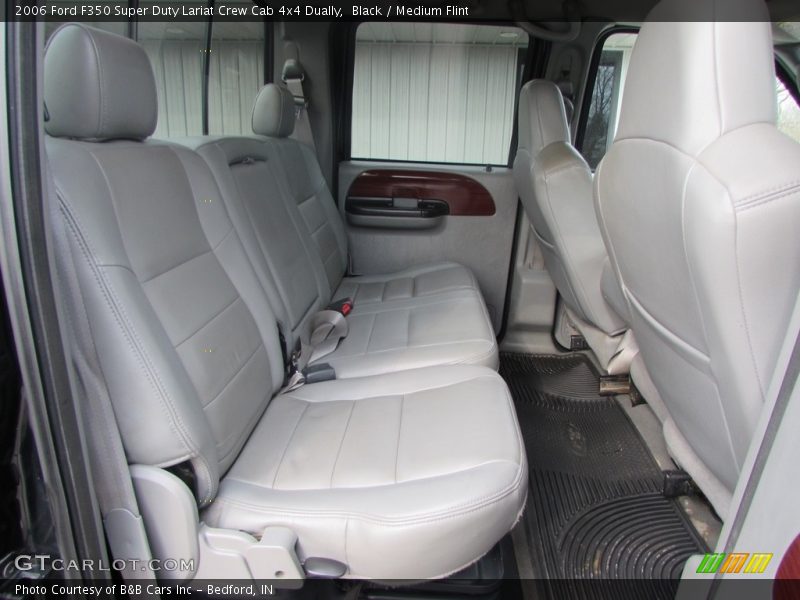 Black / Medium Flint 2006 Ford F350 Super Duty Lariat Crew Cab 4x4 Dually
