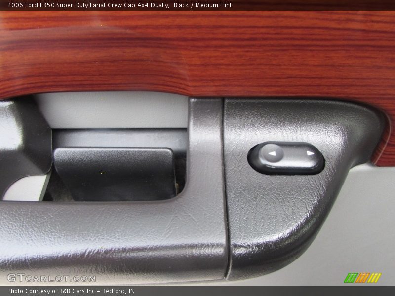 Black / Medium Flint 2006 Ford F350 Super Duty Lariat Crew Cab 4x4 Dually