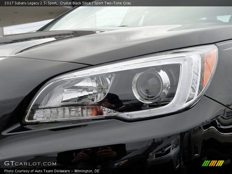 Crystal Black Silica / Sport Two-Tone Gray 2017 Subaru Legacy 2.5i Sport
