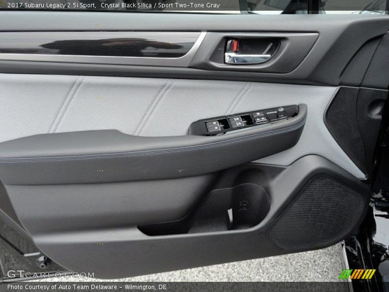 Crystal Black Silica / Sport Two-Tone Gray 2017 Subaru Legacy 2.5i Sport