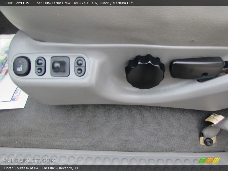 Black / Medium Flint 2006 Ford F350 Super Duty Lariat Crew Cab 4x4 Dually
