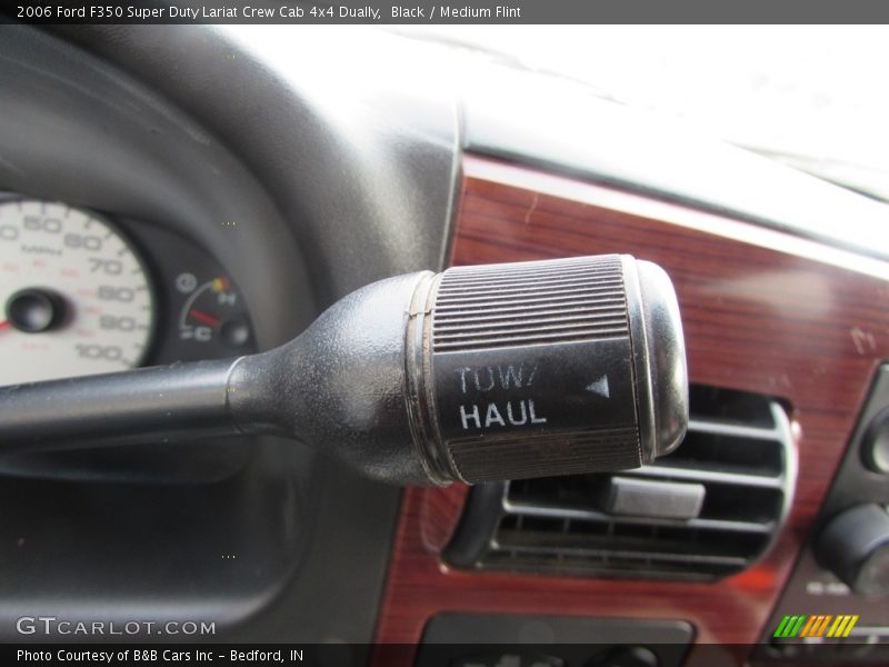 Black / Medium Flint 2006 Ford F350 Super Duty Lariat Crew Cab 4x4 Dually
