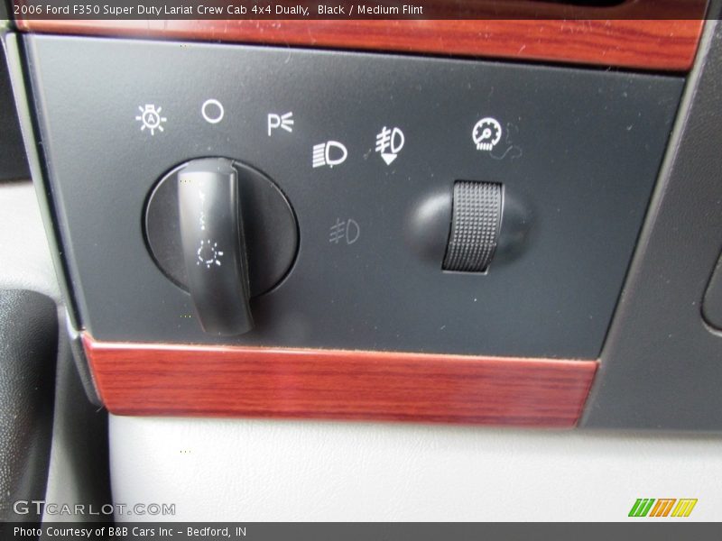 Black / Medium Flint 2006 Ford F350 Super Duty Lariat Crew Cab 4x4 Dually