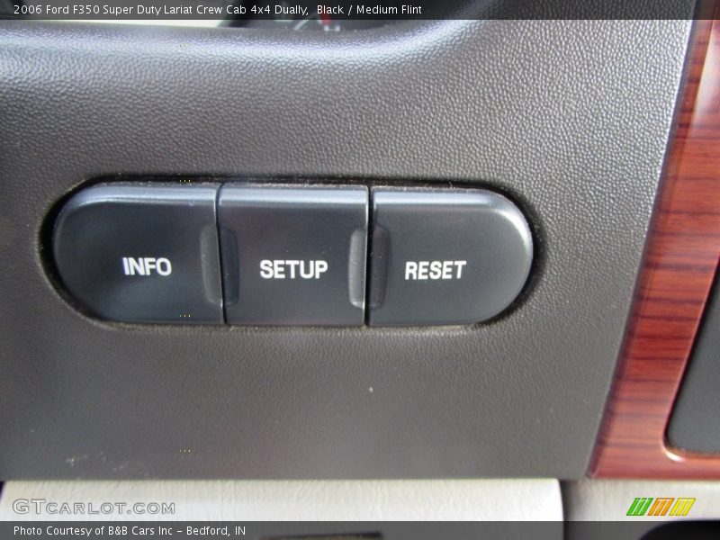 Black / Medium Flint 2006 Ford F350 Super Duty Lariat Crew Cab 4x4 Dually