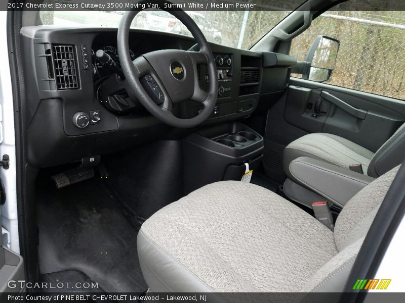 Summit White / Medium Pewter 2017 Chevrolet Express Cutaway 3500 Moving Van
