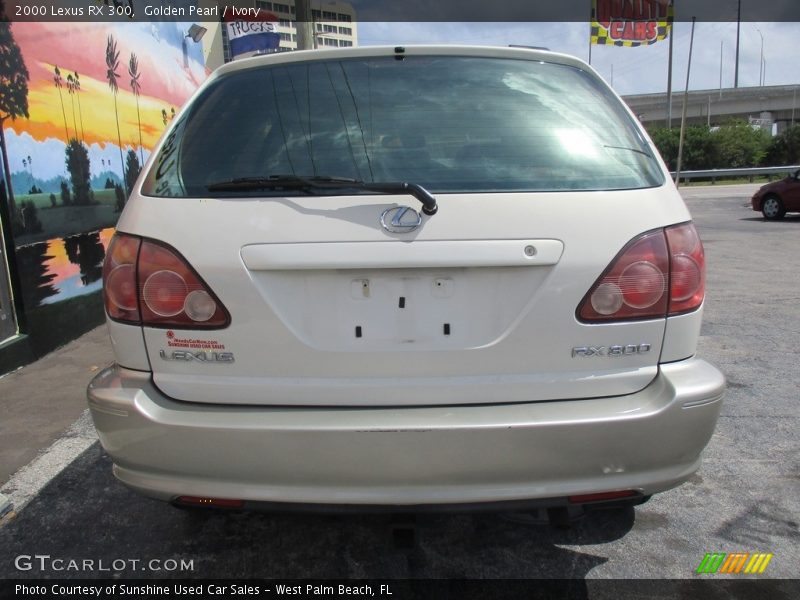 Golden Pearl / Ivory 2000 Lexus RX 300