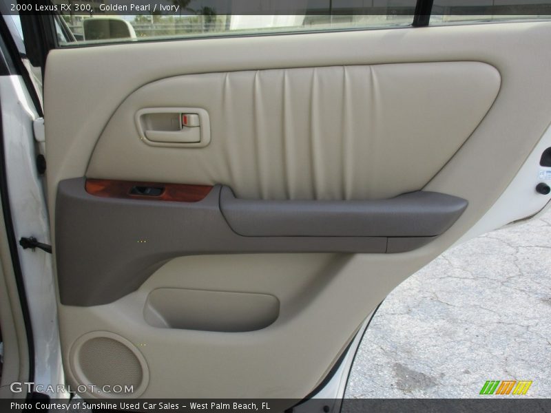 Golden Pearl / Ivory 2000 Lexus RX 300