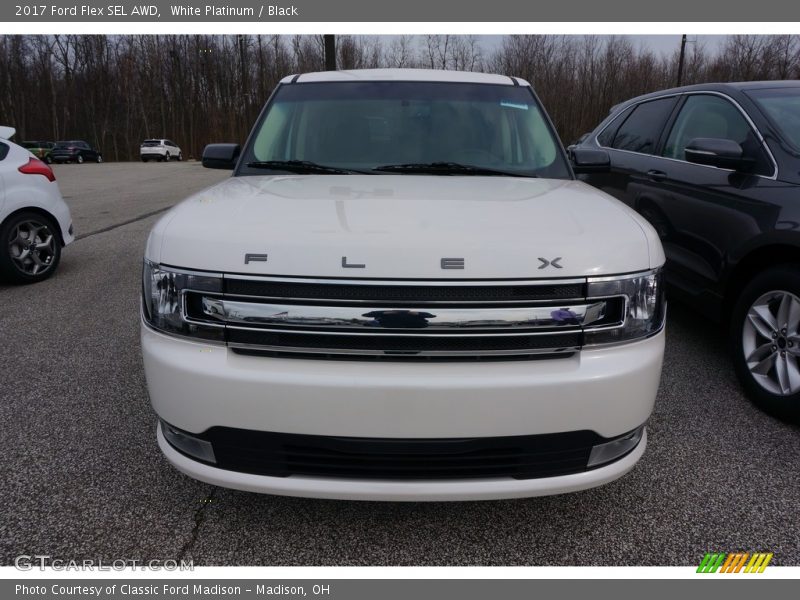 White Platinum / Black 2017 Ford Flex SEL AWD