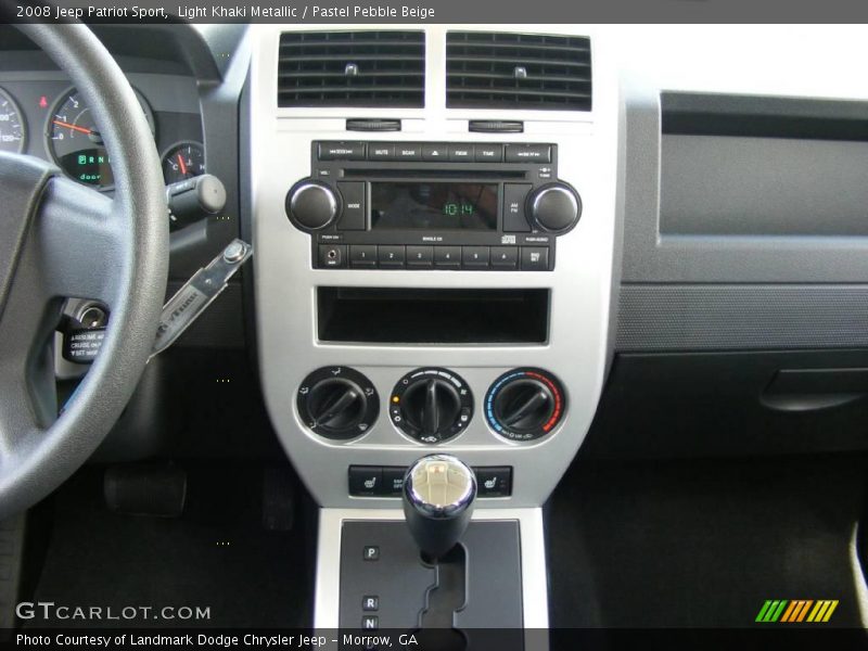 Light Khaki Metallic / Pastel Pebble Beige 2008 Jeep Patriot Sport